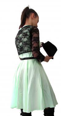 Robe satin vert clair avec son bolro noire 12 ans